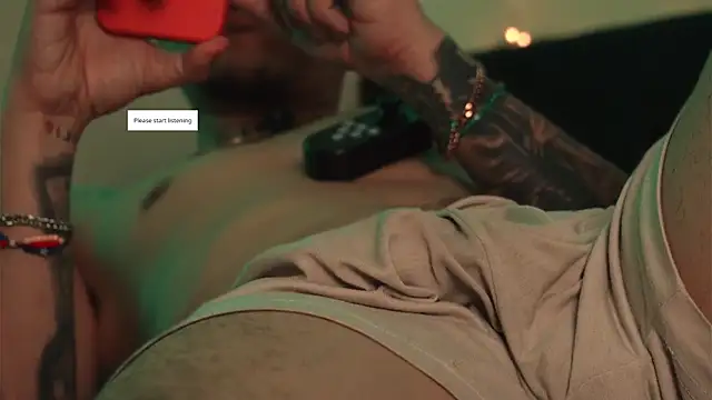 Snapshot of AlphaMasterXxx chatting on April 3, 2026, 2:20 am AlphaMasterXxx online show from April 3, 2026, 2:20 am