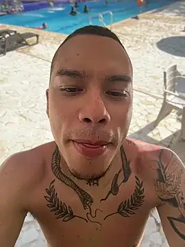 Snapshot of AlphaMasterXxx chatting on April 4, 2026, 9:12 pm AlphaMasterXxx online show from April 4, 2026, 9:12 pm