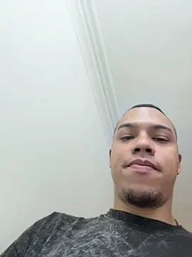 Snapshot of AlphaMasterXxx chatting on April 13, 2026, 5:51 pm AlphaMasterXxx online show from April 13, 2026, 5:51 pm