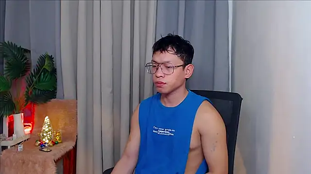 pinkcock froi2305 online show from October 13, 2025, 12:05 pm