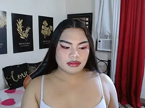 Snapshot of TSbrianaHugeCock chatting on November 2, 2025, 7:44 am TSbrianaHugeCock online show from November 2, 2025, 7:44 am