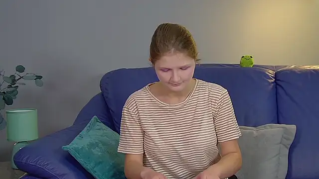 Snapshot of JaneRosen chatting on September 14, 2025, 6:23 am JaneRosen online show from September 14, 2025, 6:23 am