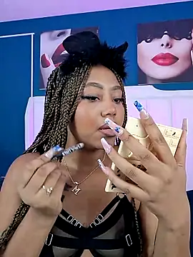 AngelaRoberts online show from October 16, 2025, 4:24 am