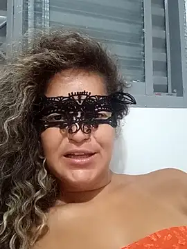 RaphinhaSanches online show from December 2, 2025, 9:25 am