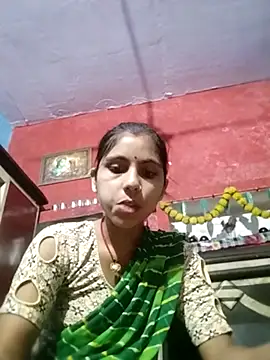 Laxmixx2 online show from September 18, 2025, 3:47 pm