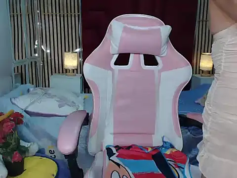 Lisiton online show from November 2, 2025, 3:53 am