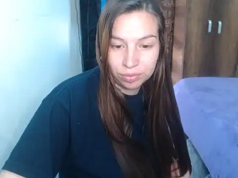 cloequeen15 online show from March 3, 2026, 2:56 pm