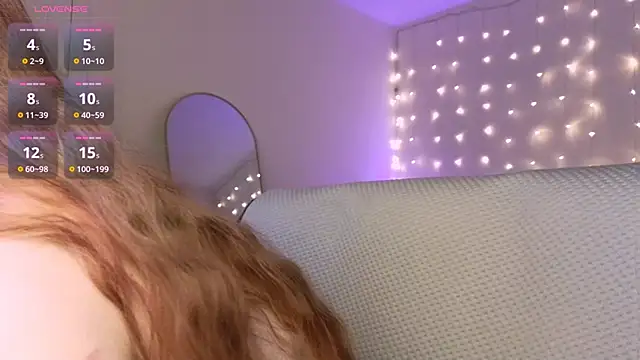 RebeccaAster online show from May 27, 2026, 4:59 pm