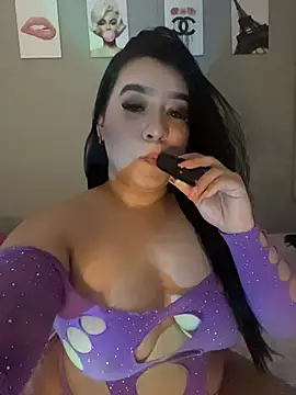 Aliciawhitee online show from March 12, 2026, 2:18 am