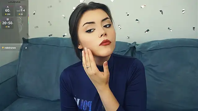 MerlynDinovo online show from September 30, 2025, 7:57 am