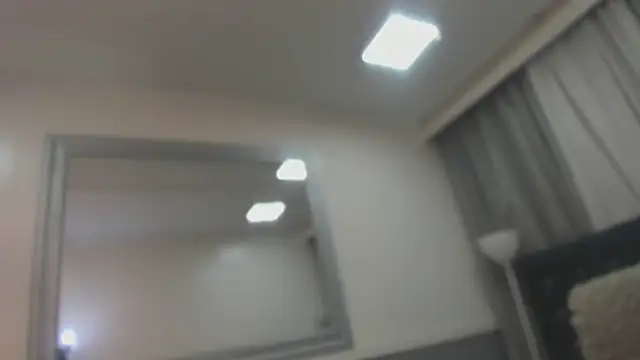 Oriana Jhonson online show from April 17, 2026, 11:02 am