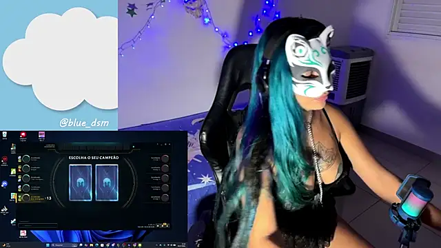 bluesubmissive online show from July 5, 2026, 1:34 am