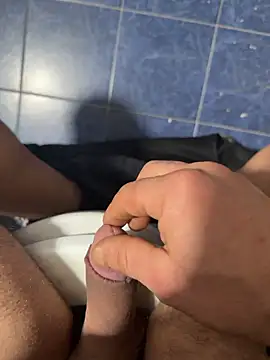 maialexte online show from January 10, 2026, 4:14 am