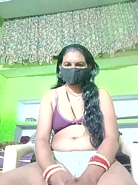 ZIVAA online show from November 25, 2025, 4:18 pm