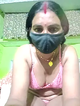 ZIVAA online show from April 16, 2026, 8:04 am