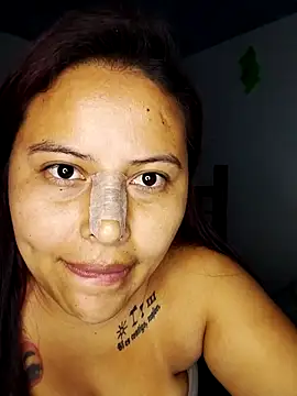 yelezia online show from October 11, 2025, 8:02 am