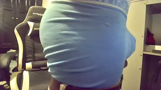 Snapshot of Robbin_Bnks chatting on September 12, 2025, 11:26 pm Robbin Bnks online show from September 12, 2025, 11:26 pm