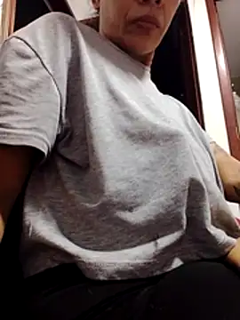 Alisson Milf online show from January 10, 2026, 4:25 am