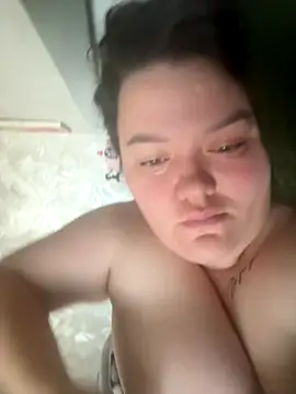 SunnyLeila2101 online show from September 20, 2025, 4:02 am