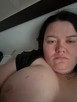 SunnyLeila2101 online show from November 20, 2025, 5:29 am