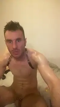 sexbooy27 online show from April 20, 2026, 6:16 am