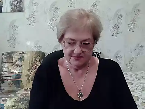 Renata62011 online show from October 18, 2025, 11:33 am