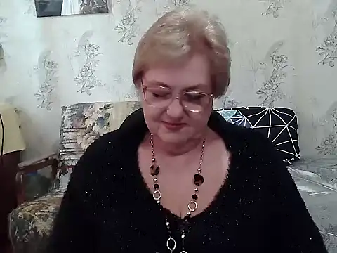 Snapshot of Renata62011 chatting on March 4, 2026, 1:39 pm Renata62011 online show from March 4, 2026, 1:39 pm