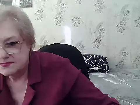 Snapshot of Renata62011 chatting on March 18, 2026, 12:41 pm Renata62011 online show from March 18, 2026, 12:41 pm