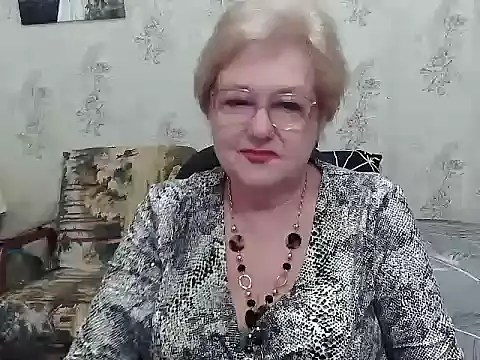 Snapshot of Renata62011 chatting on March 23, 2026, 5:00 am Renata62011 online show from March 23, 2026, 5:00 am