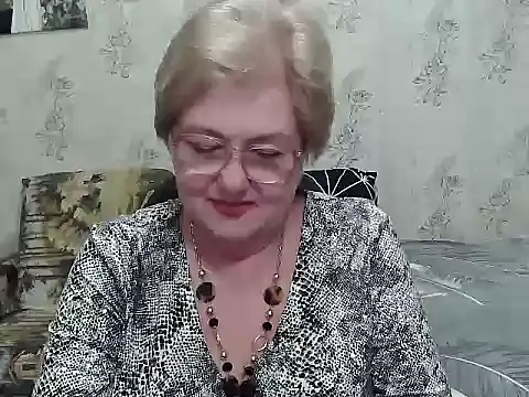 Snapshot of Renata62011 chatting on March 23, 2026, 5:39 pm Renata62011 online show from March 23, 2026, 5:39 pm