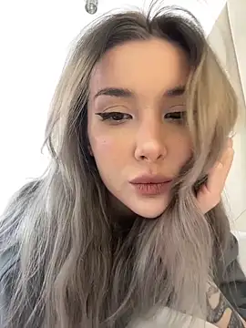 Nesolla online show from March 31, 2026, 8:48 am