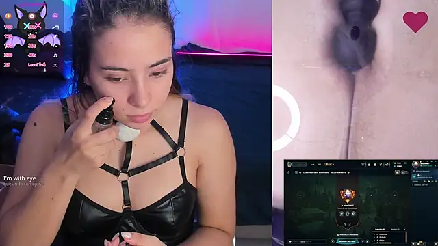 Aishelyng online show from October 30, 2025, 10:43 pm