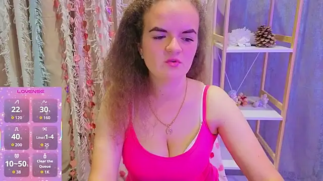 Luisa Rosee online show from October 7, 2025, 7:22 pm