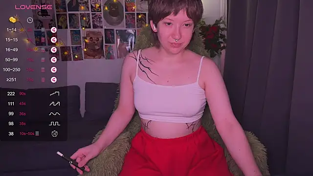 jooycetreier online show from November 26, 2025, 7:31 am