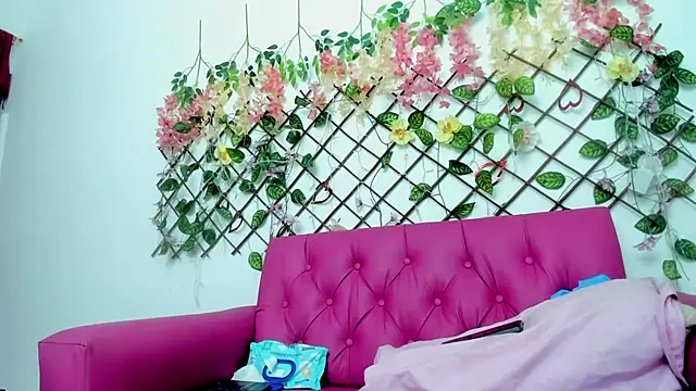 cris dulce online show from March 31, 2026, 2:57 am