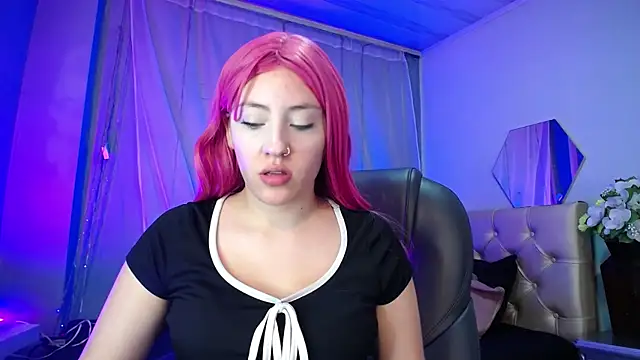 Lulugh  online show from October 10, 2025, 7:24 pm