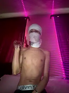 holydirt luxeno1 online show from January 14, 2026, 12:00 pm