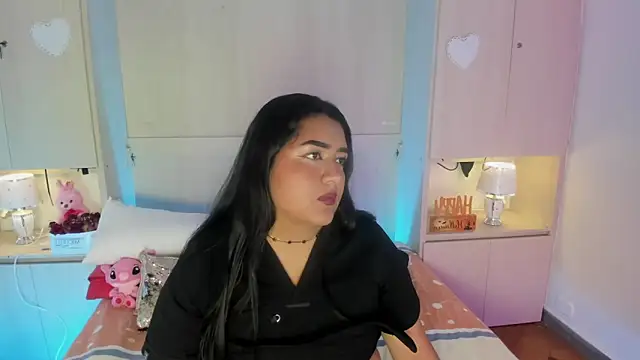 LilyWhitney online show from October 22, 2025, 3:51 am