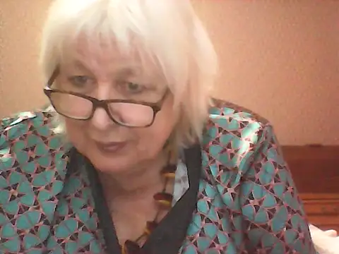 Alexia64231 online show from September 30, 2025, 2:44 pm