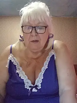 Snapshot of Alexia64231 chatting on July 12, 2026, 3:30 am Alexia64231 online show from July 12, 2026, 3:30 am