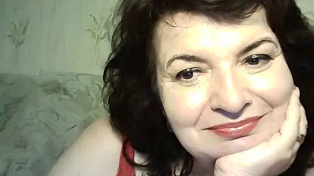LedyNika online show from May 27, 2026, 6:38 pm