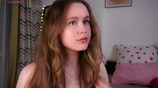 Snapshot of SusannaScholler chatting on May 1, 2026, 10:14 pm SusannaScholler online show from May 1, 2026, 10:14 pm