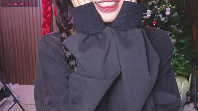      Panda      online show from December 1, 2025, 3:44 am