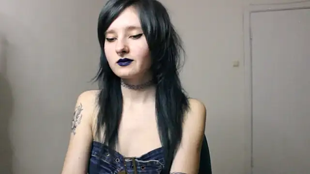 Snapshot of midnightsiren777 chatting on November 4, 2025, 9:47 pm midnightsiren777 online show from November 4, 2025, 9:47 pm