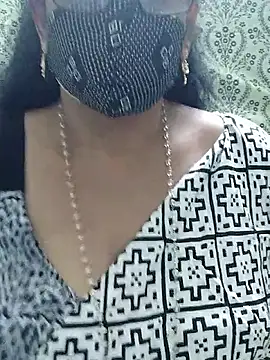 sweet-lotus online show from September 19, 2025, 5:02 pm