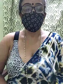 sweet-lotus online show from September 22, 2025, 5:15 pm