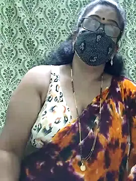 sweet-lotus online show from October 23, 2025, 9:46 pm