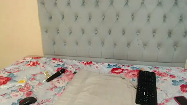 Babysex32 online show from February 12, 2026, 11:33 pm