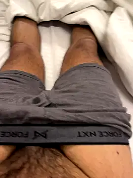 jucydick010887 online show from December 4, 2025, 11:41 am