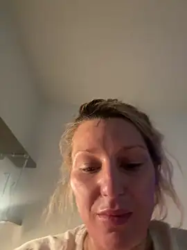 Snapshot of BaddieBossXX2 chatting on July 11, 2026, 4:53 pm BaddieBossXX2 online show from July 11, 2026, 4:53 pm